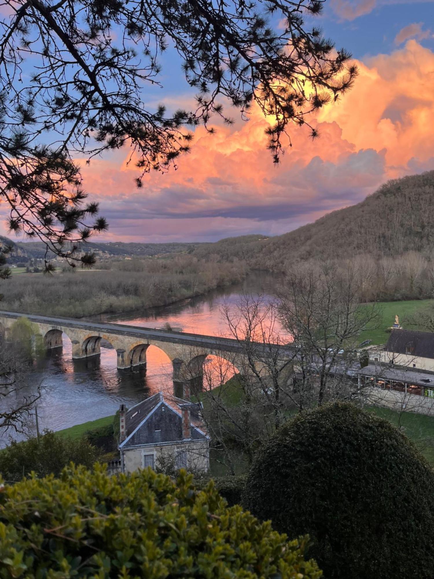 Vue Magique A Castelnaud Villa Buitenkant foto